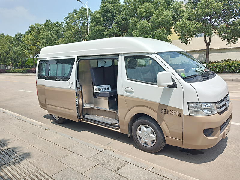 福田G7殡仪车